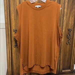 MAME KUROGOUCHI x uniqlo MUSCLE T